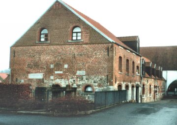 Moulin de la Hunelle Moulin Delvallée Moulin à eau de Neuville