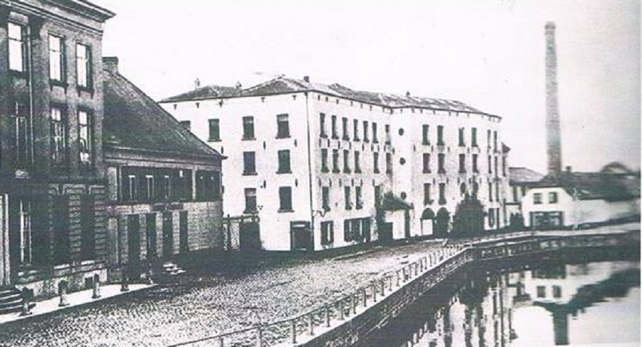 Leiemolens Grafelijke Banmolen Keizerlijke Watermolens Grote Molen, Kleine Molen Grote Graanmolen en Moutmolen Caoutchoucfabriek