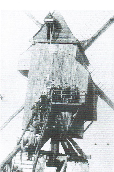 Molen te Rusteleur - I en III Molen te Rusteleu Sint-Denijsmolen Molen Verdonckt - I en III